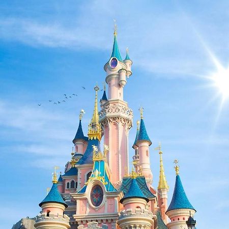 A 3 Minutes De Disneyland Montévrain Zewnętrze zdjęcie